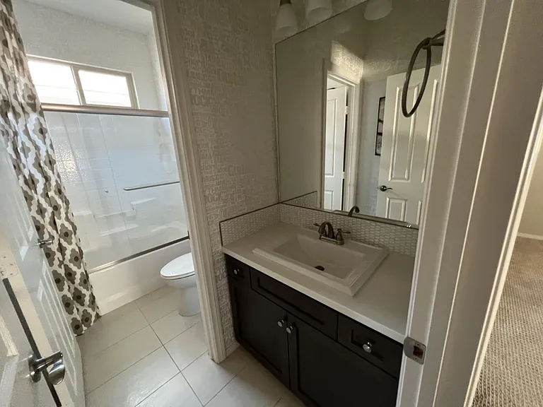 2072 Blue Oak Ln — Photo 10