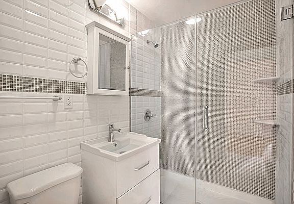 4th image of 318 E 117th St APT 1R