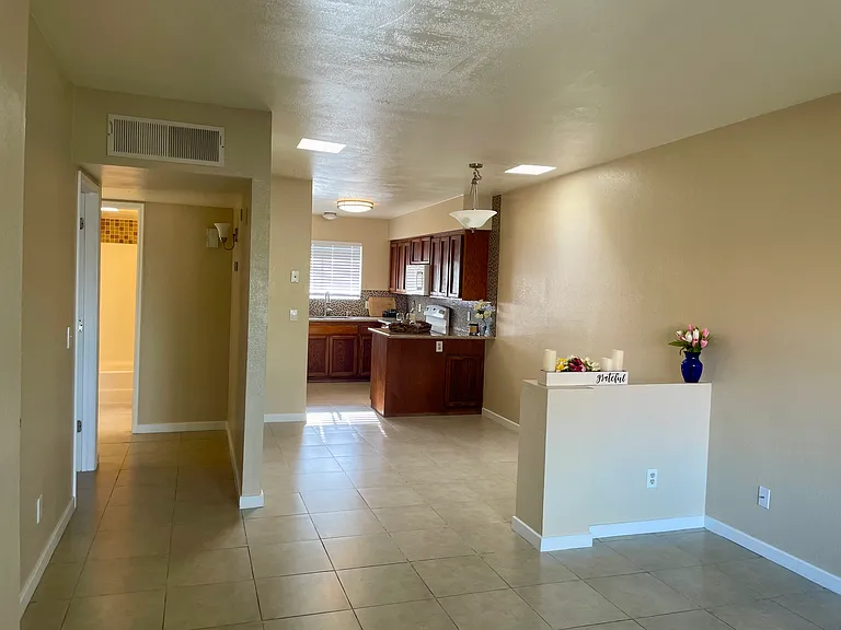 2833 N Estrella Ave #1 — Photo 6