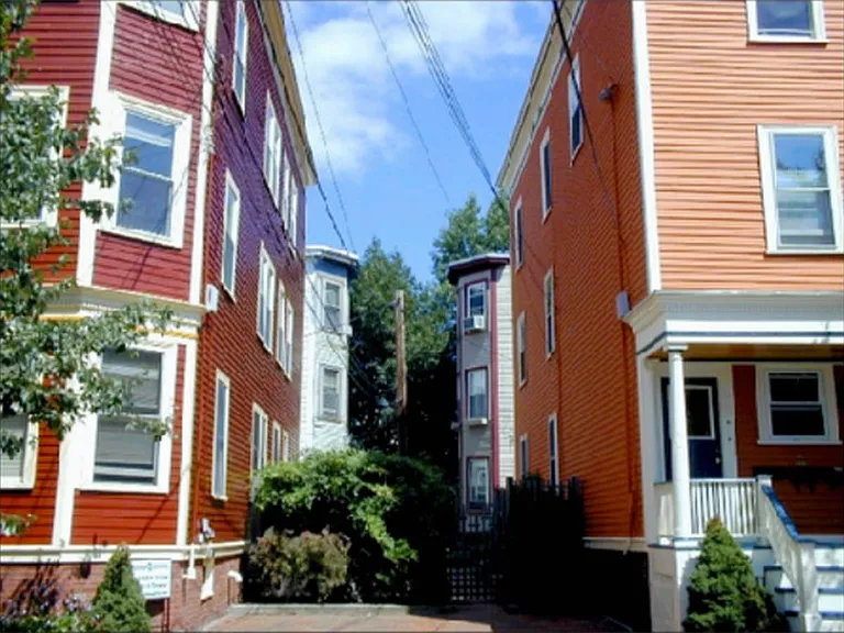14.5 Magnolia Ave #2 — Photo 2