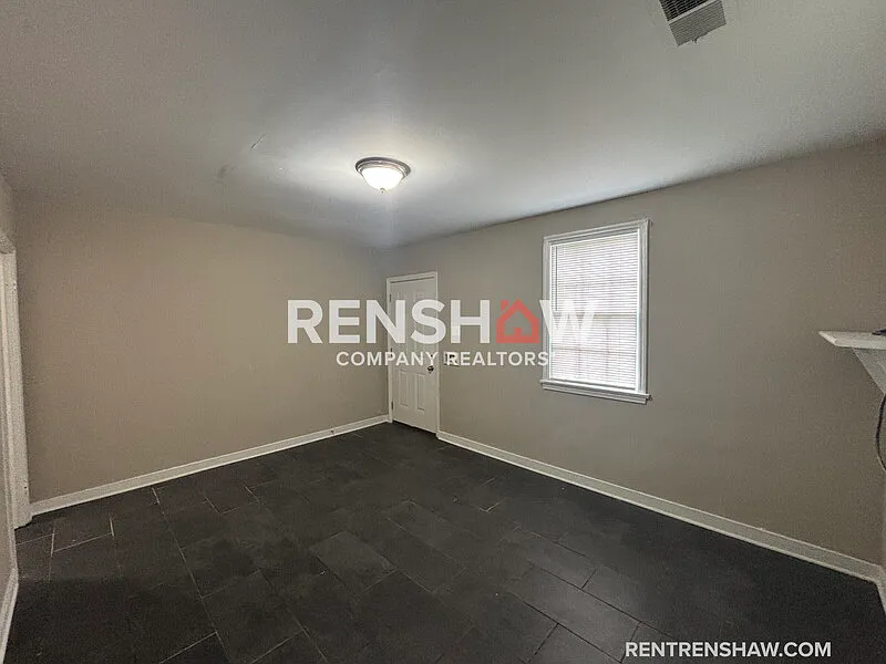 3 bed, 2.0 bath, 1199 sqft, $995 — Photo 3