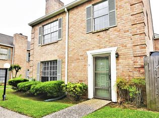91 E Park West Dr, Houston, TX 77072
