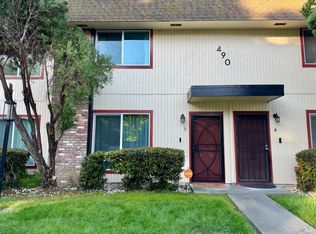 490 Edgewood Dr APT 5, Vacaville, CA 95688