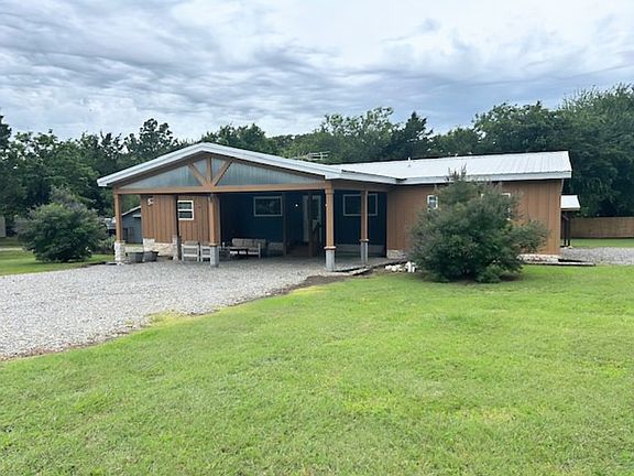 3rd image of 212 Paradise Cove Rd