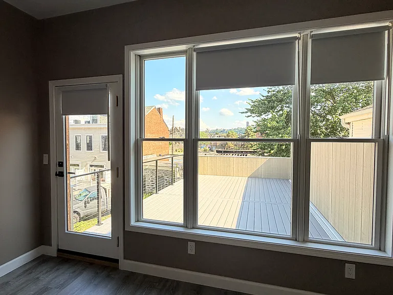 1321 Columbus Ave — Photo 44