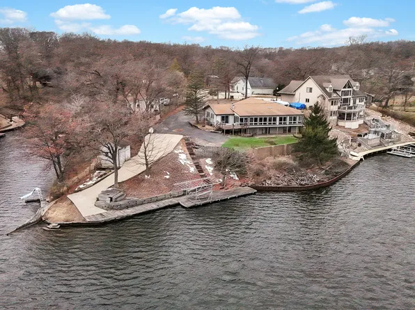 20 Chairtree Ct, Putnam, IL 61560