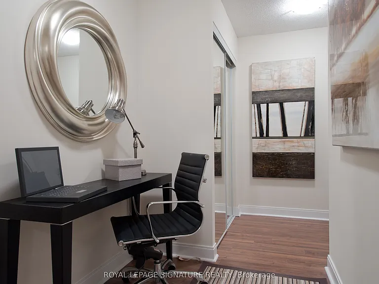 105 Harrison Garden Blvd #1405 — Photo 3