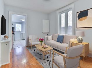 880 College St FLOOR 2, Toronto, ON M6H1A3