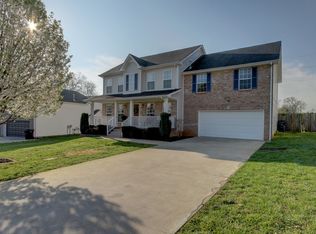 837 Nandina Ct, Clarksville, TN 37043
