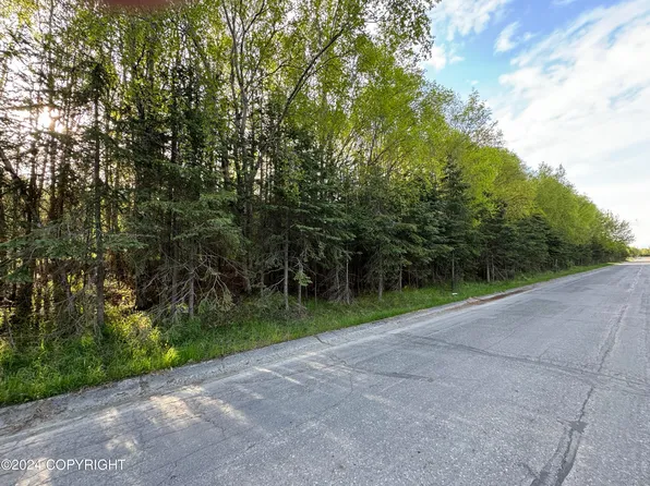 1116 2nd St, Kenai, AK 99611