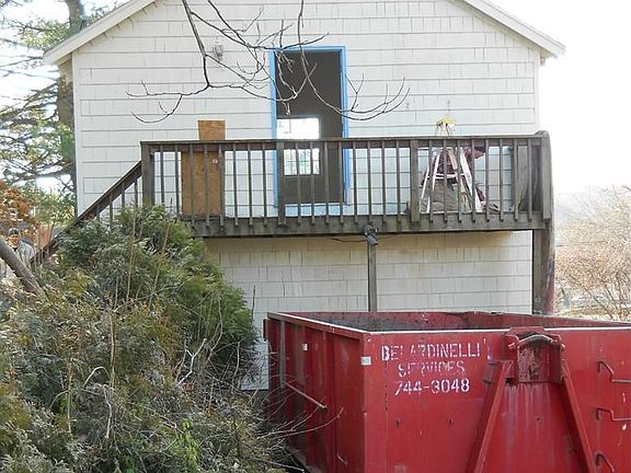 5th image of 100 Oak St #2