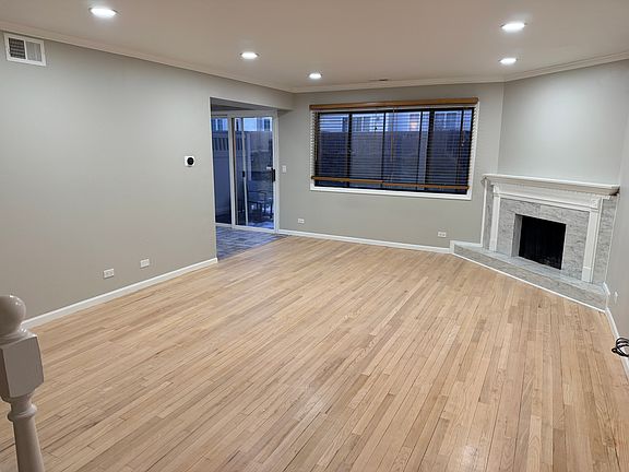 3rd image of 648 Whalom Ln
