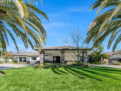 651 E Chevy Chase Drive, Tulare, CA, 93274