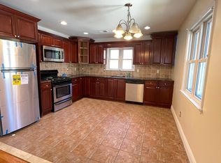 711 Jewett Ave #2R, Staten Island, NY 10314