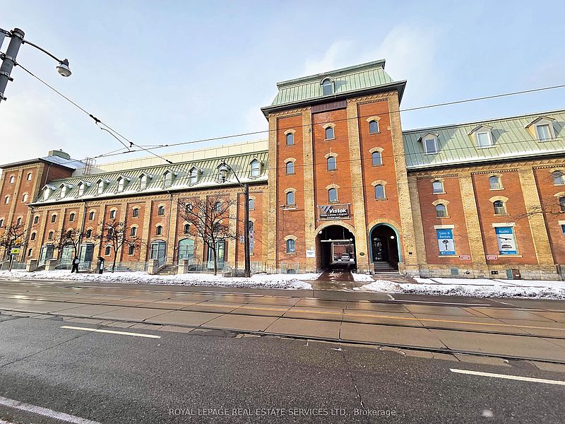 Toronto Townhouse for rent - 2 Bedrooms — photo 8