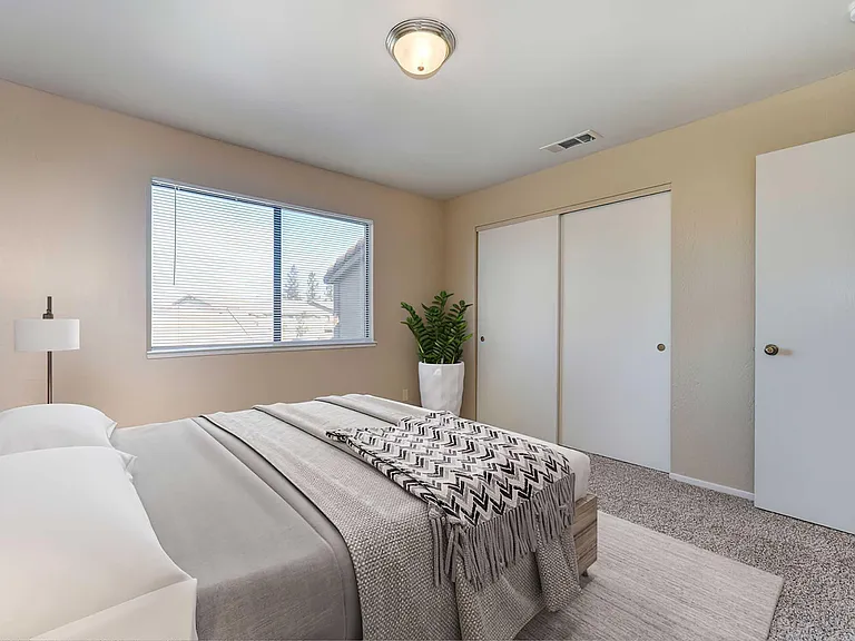 Stonebridge Apartments — Photo 13
