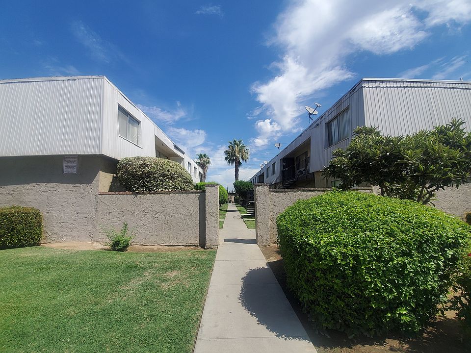 1st image of 51 E Dakota Ave APT 204