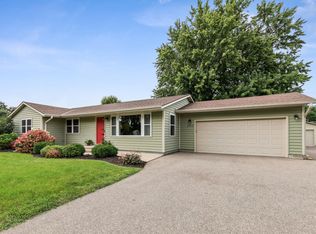 2355 145th St W, Rosemount, MN 55068