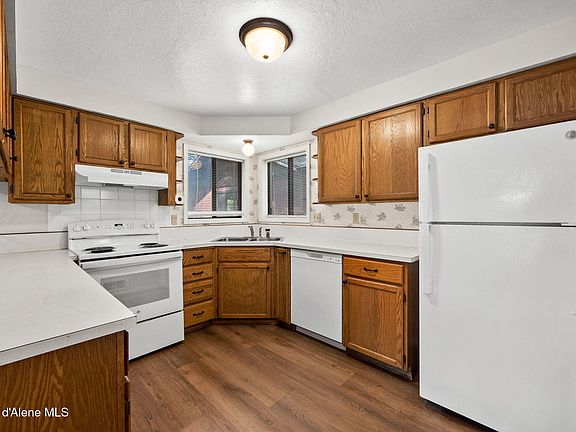5th image of 1130 E Timber Ln APT 7