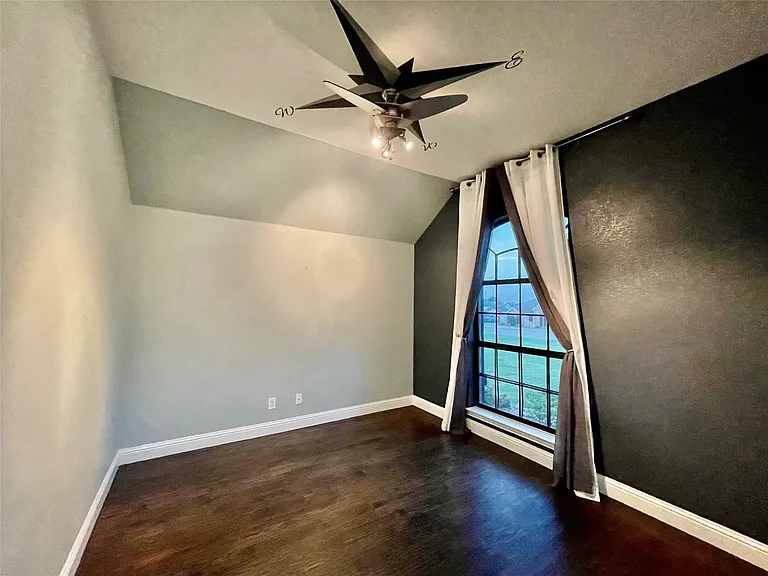 10264 Fireside Ln — Photo 20