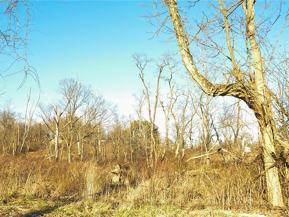 1st image of 105 Woodland Pinewood