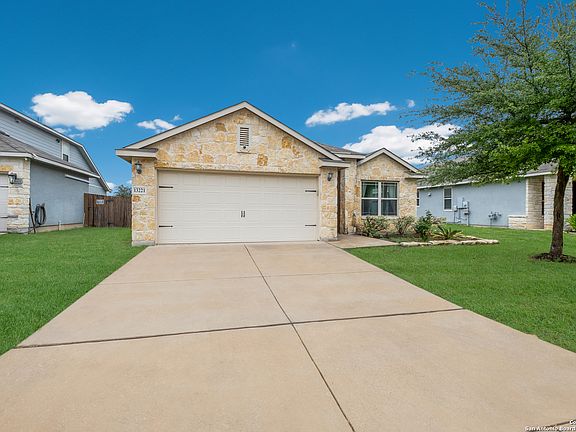 3rd image of 13221 Sumara Dr