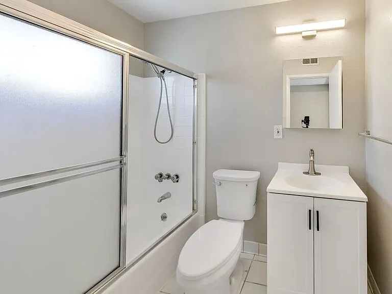 616 Canyon Rd #308 — Photo 8