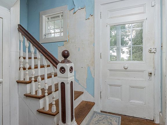 5th image of 178 South Hill Road