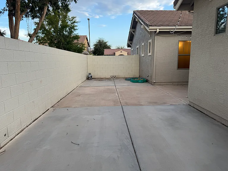 3424 E Vernon St — Photo 28