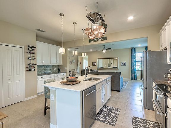 4th image of 3309 Meleto Blvd