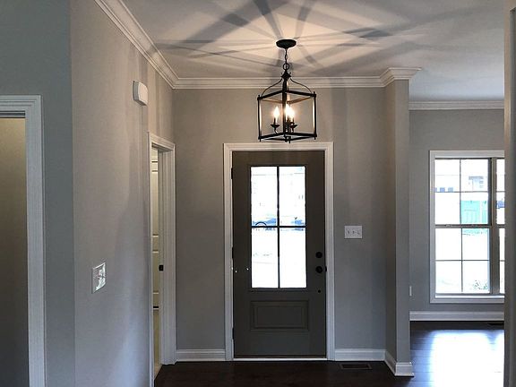 4th image of 4199 Beechwood Ln