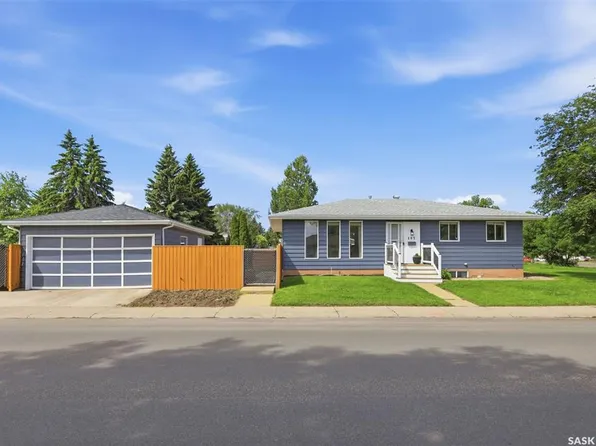 103 Appleby DRIVE, Saskatoon, SK S7M 4B4