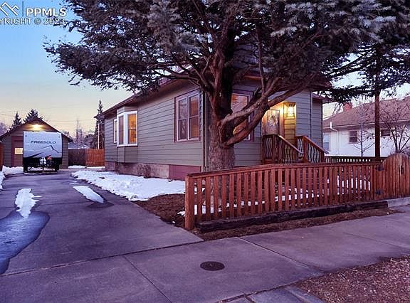 3rd image of 414 E Espanola St