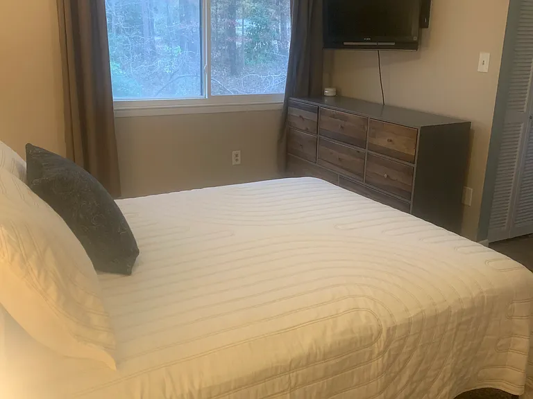 4100 Five Oaks Dr #45 — Photo 34