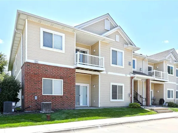 1760 SE La Grant Pkwy APT 35, Waukee, IA 50263