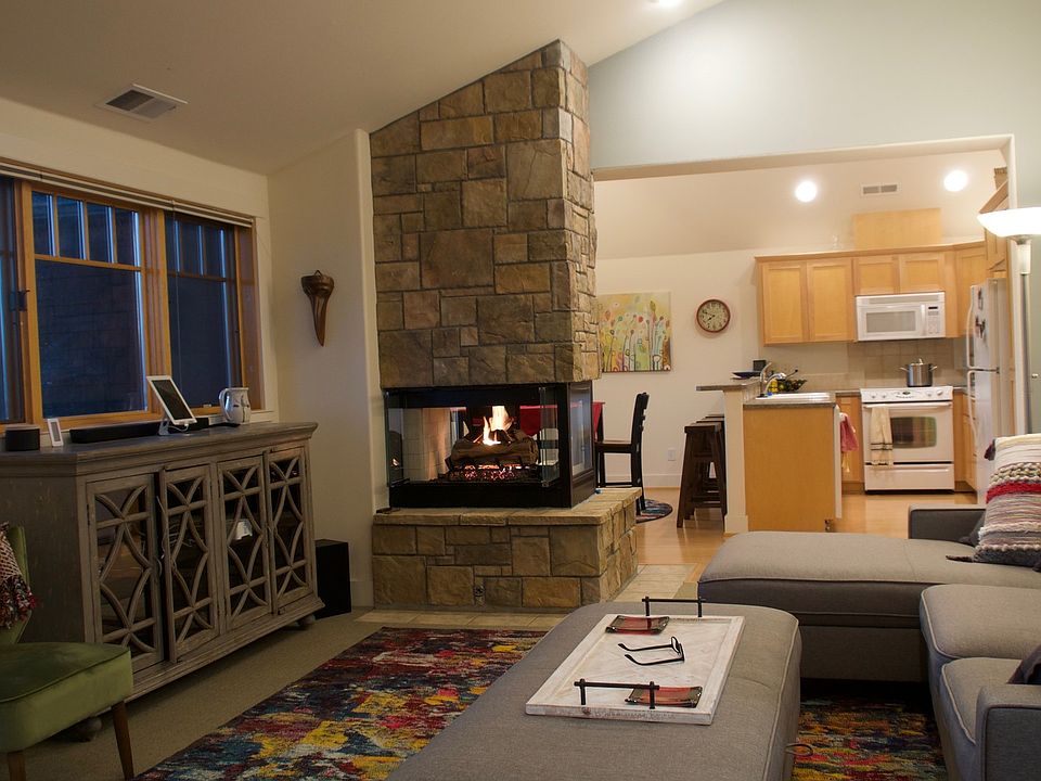 373 S Pine Meadow St, Sisters, OR 97759 Zillow