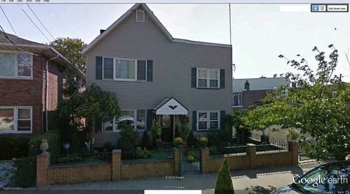 2nd image of 562 Chestnut St