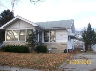 1922 Berkley St, Flint, MI 48504