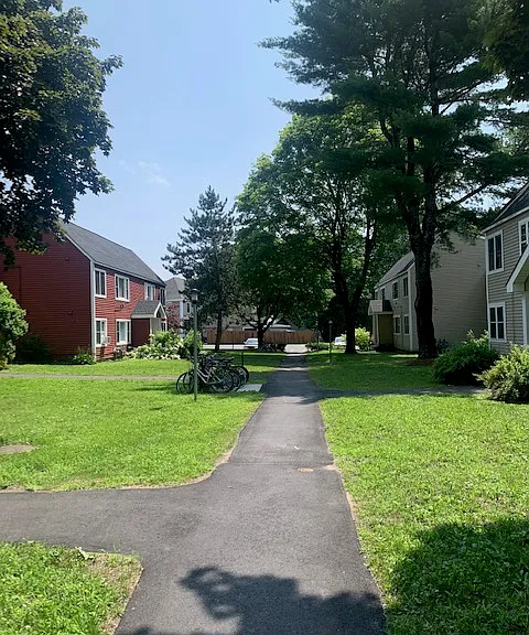 Forest Glen — Photo 1