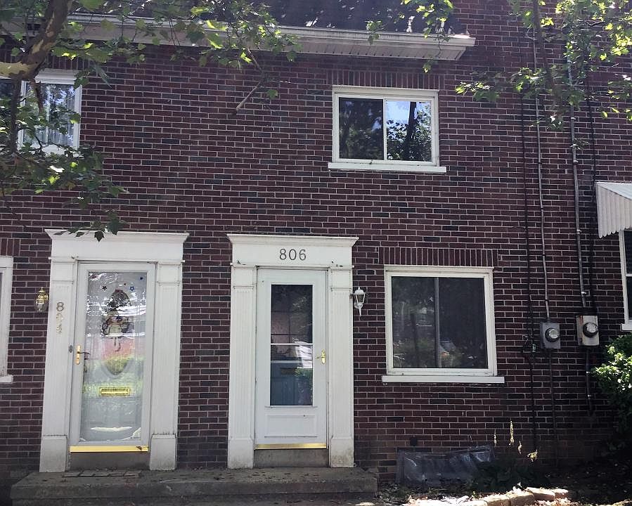 806 Union St Front View