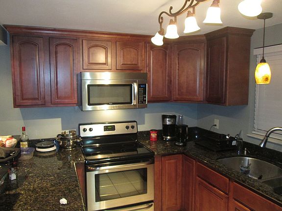 5th image of 720 N Dixie Hwy APT 502
