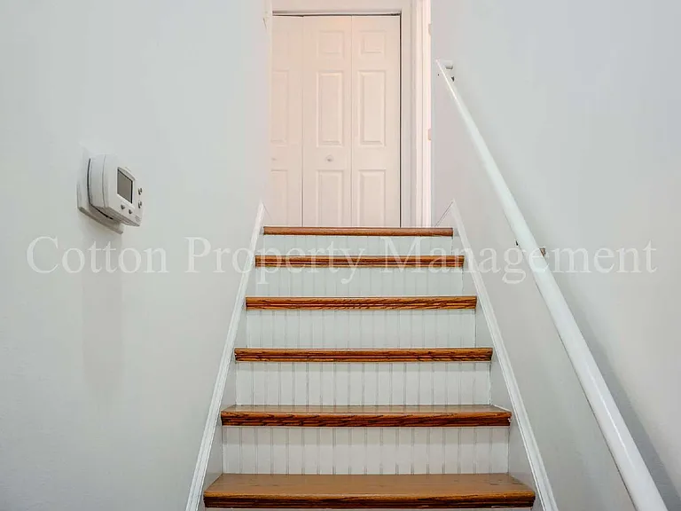 7106 Haven Way — Photo 15