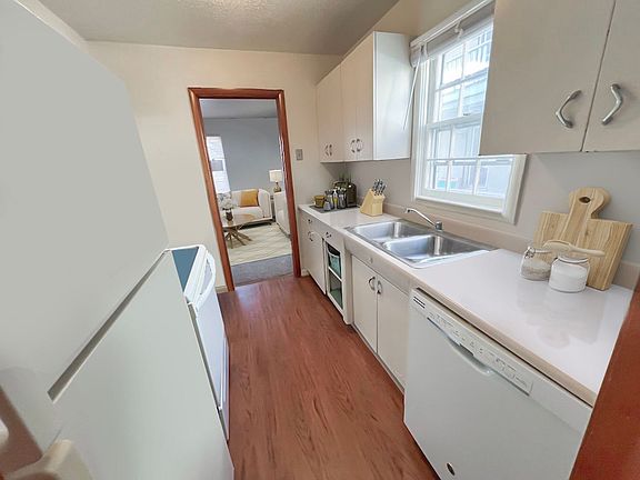 4th image of 514-520 Carroll Ave #69