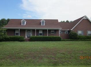 153 Courtnea Ln, Manchester, TN 37355