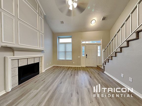 3rd image of 101 Juniper Dr
