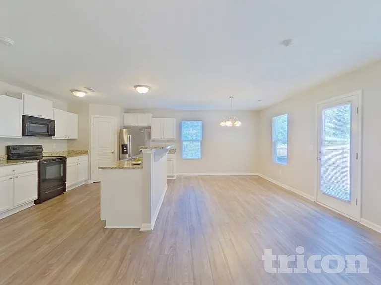 4604 Montelena Dr — Photo 3