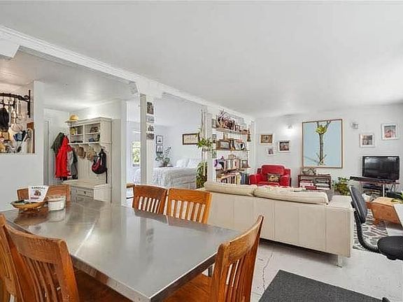 3rd image of 4428 Saint Ann St Unit B