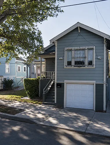 2525 Filbert St Photo 1