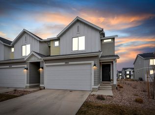 1082 E Dory Boat Rd, Saratoga Springs, UT 84045