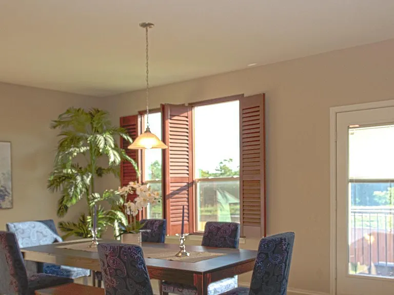 7910 Emmeline Dr — Photo 7